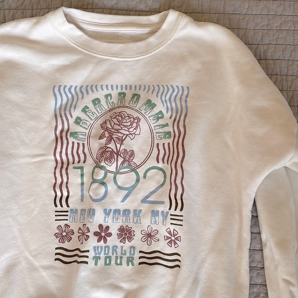 SALE ✨ Abercrombie Kids Girls Sweatshirt Size 9/10